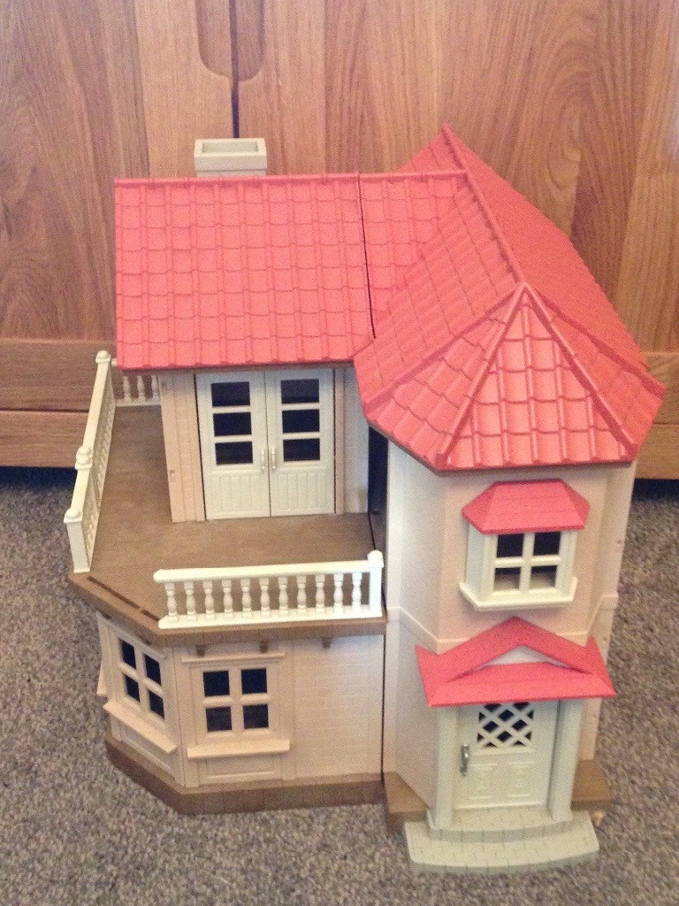 sylvanian families beechwood hall smyths